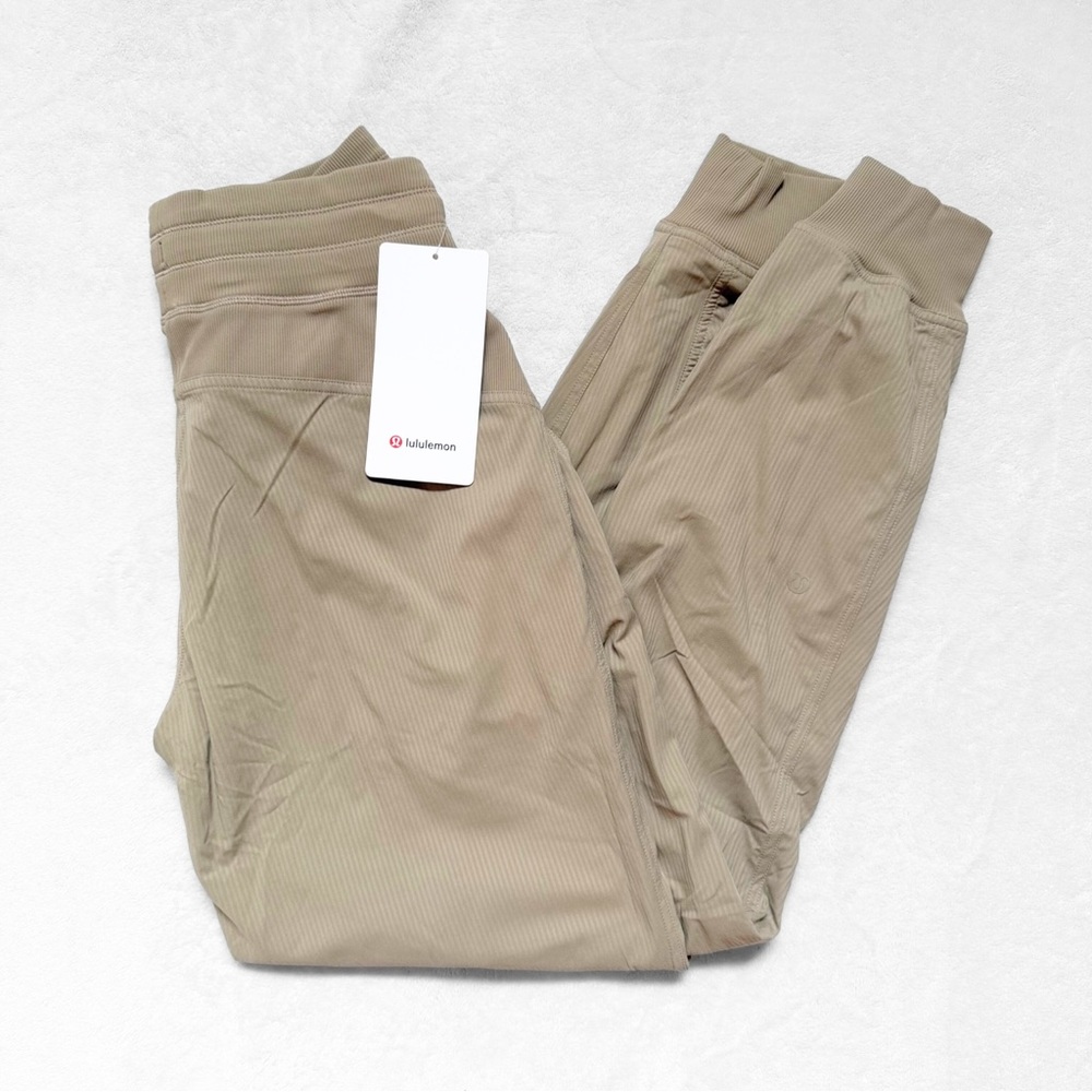 NWT Lululemon Dance Studio Mid-Rise Jogger Lined *Regular – Sheer Oak – Size 4 - Picture 3 of 13